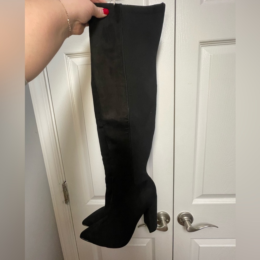 Express Knee High Boot size 9